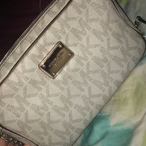 Michael Kors Crossbody Bag (Good Condition)
